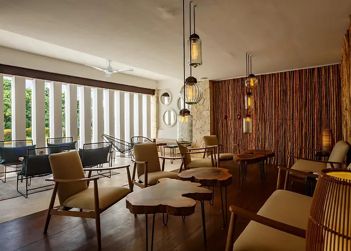 Hotel Hm 4*