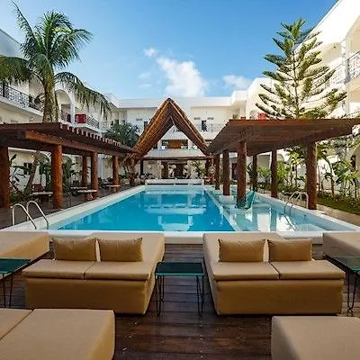 Hm Hotel 4*